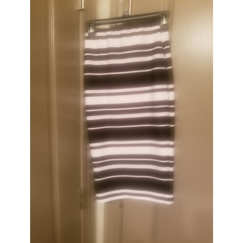 Striped Pencil Skirt